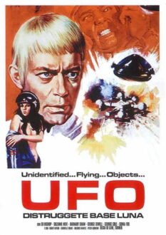 Ufo distruggete base luna